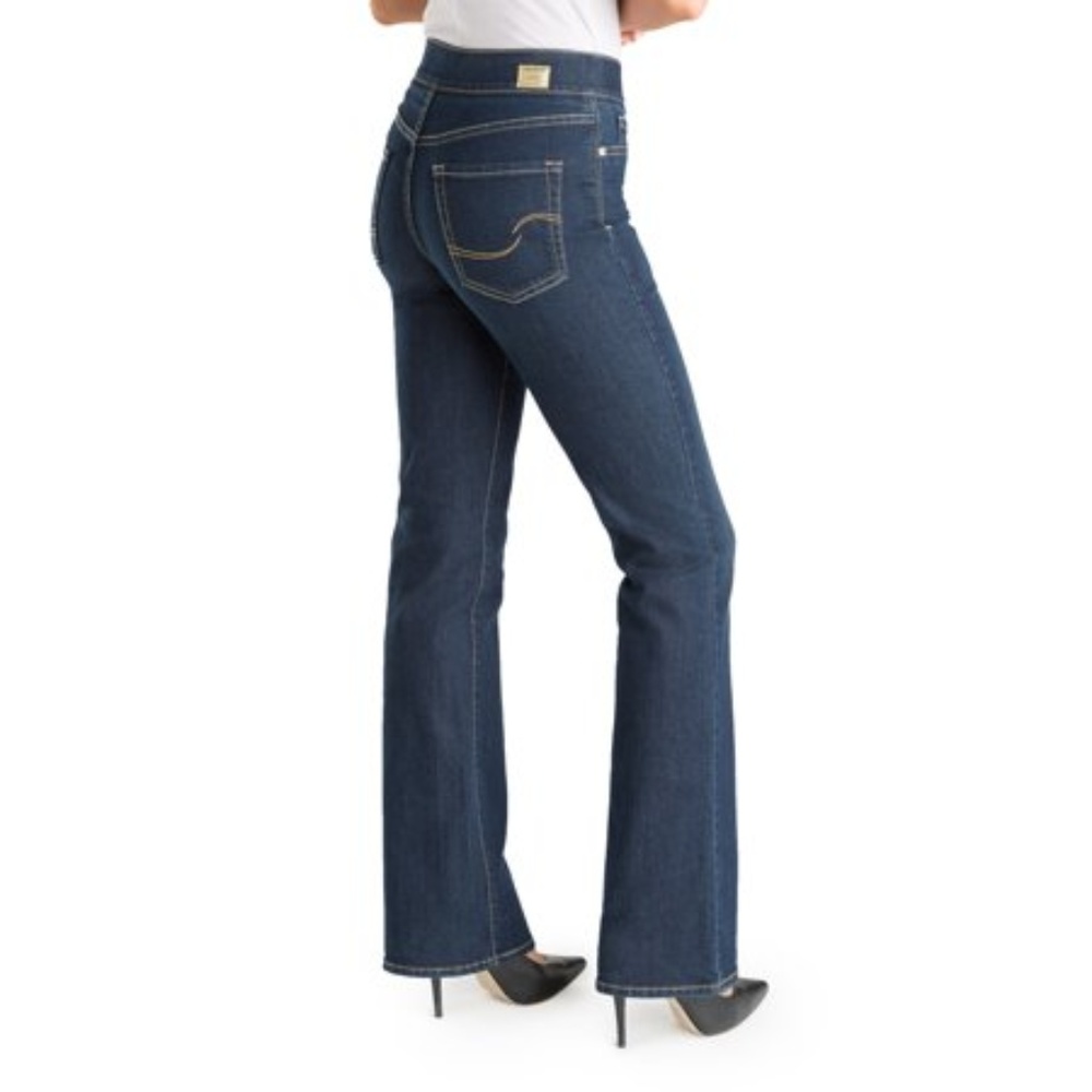 Signature by Levi Strauss & Co Pull-On Bootcut